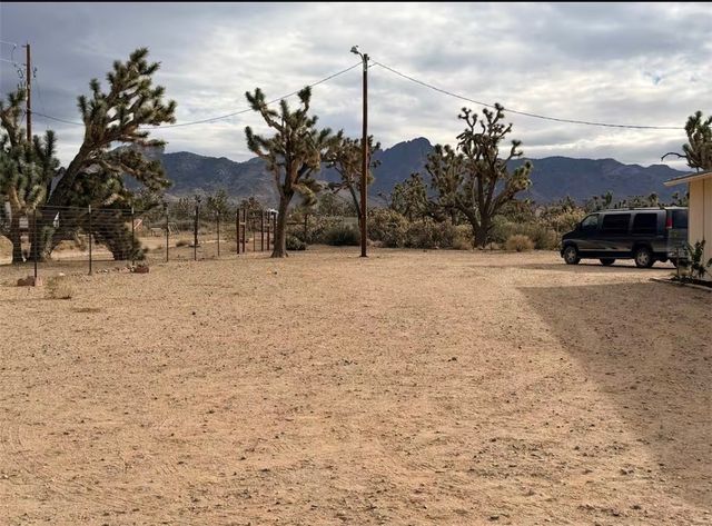 18209 Orchid Drive, Dolan Springs, AZ 86441