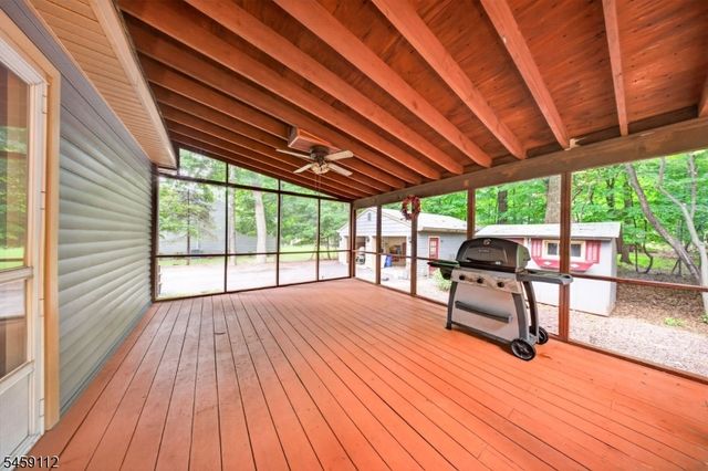 1 Holly Dr, Randolph Twp., NJ 07869