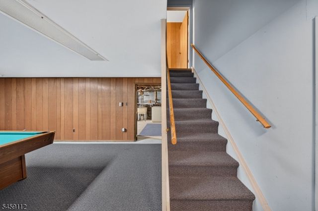 1 Holly Dr, Randolph Twp., NJ 07869
