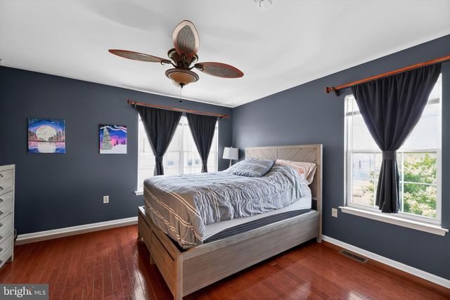 1037 MOORE ROAD, West Deptford, NJ 08086
