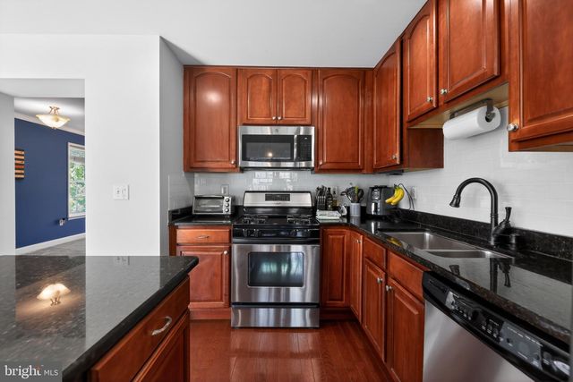 1037 MOORE ROAD, West Deptford, NJ 08086