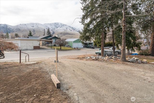 919 E Johnson(Lot 11) Avenue, Chelan, WA 98816