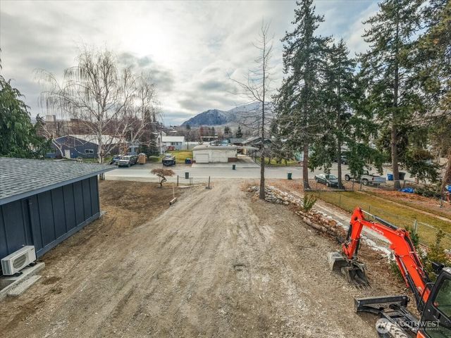 919 E Johnson(Lot 11) Avenue, Chelan, WA 98816