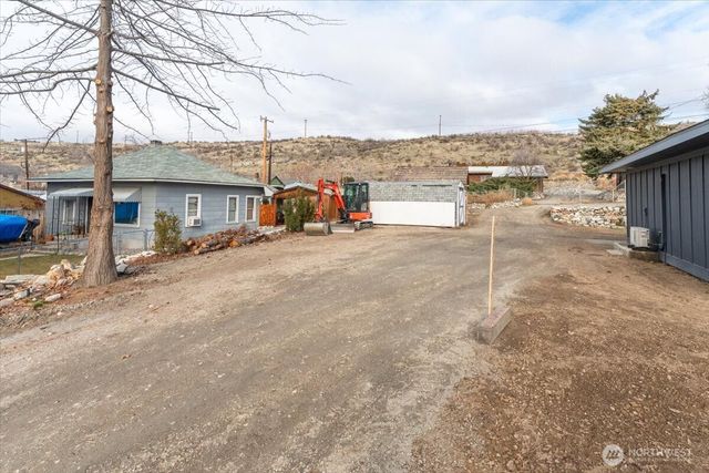 919 E Johnson(Lot 11) Avenue, Chelan, WA 98816