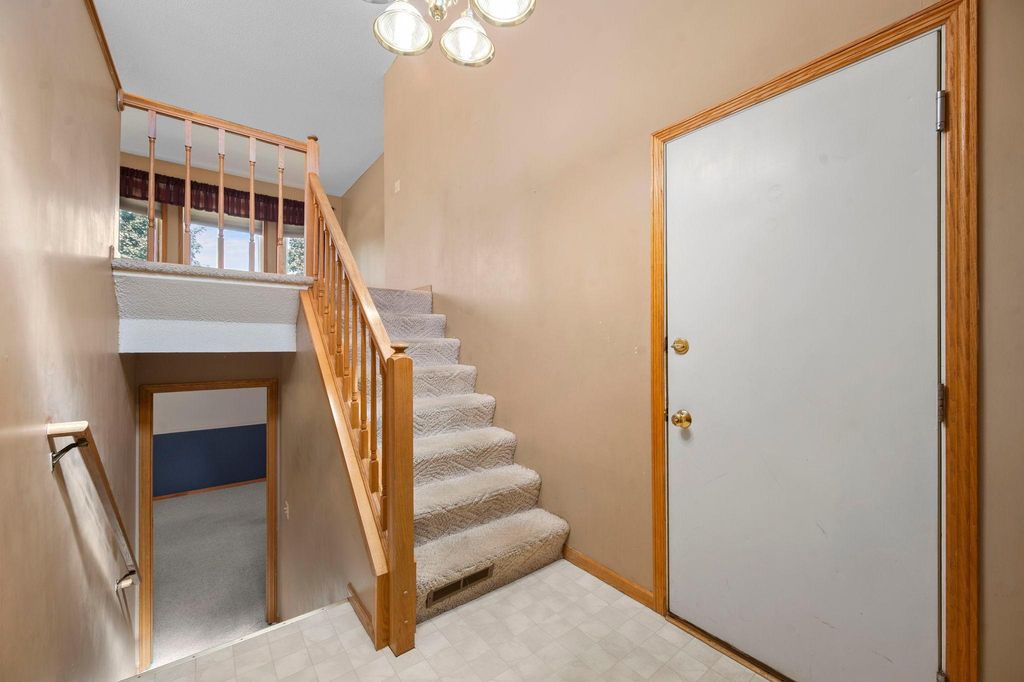 7212 96th Street S, Cottage Grove, MN 55016 — photo 2