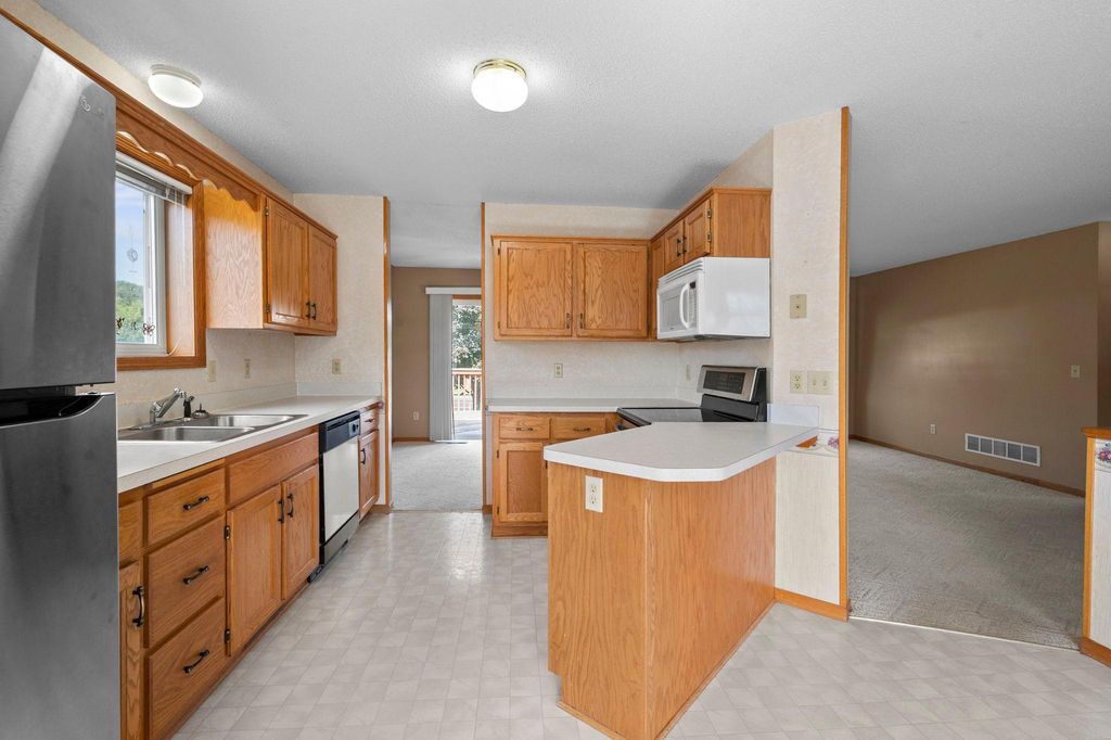 7212 96th Street S, Cottage Grove, MN 55016 — photo 5