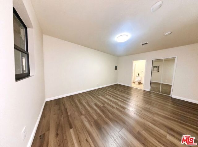 4343 W 4th Street D, Los Angeles, CA 90020