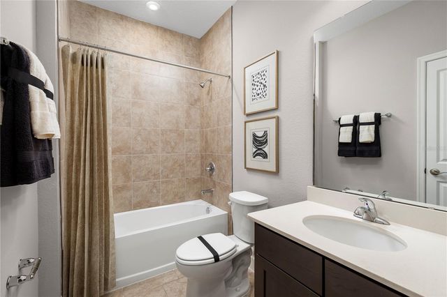 378 HAMMOCK OAKS BOULEVARD, Lady Lake, FL 32159