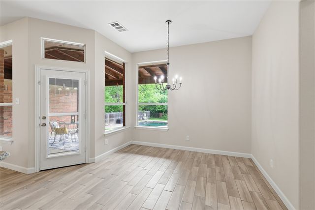 2402 Ravinia Drive, Corinth, TX 76208