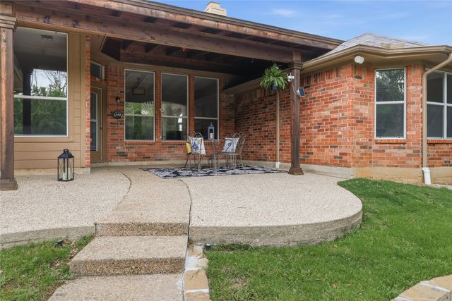 2402 Ravinia Drive, Corinth, TX 76208