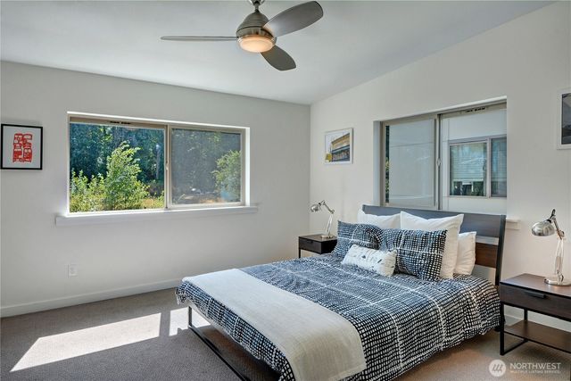 8706 S 42nd Avenue, Seattle, WA 98118