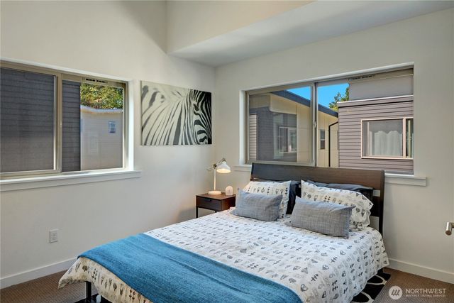 8706 S 42nd Avenue, Seattle, WA 98118