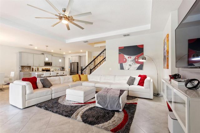 8811 BALLY NEAL LOOOP, Davenport, FL 33836