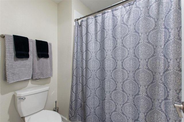 8811 BALLY NEAL LOOOP, Davenport, FL 33836