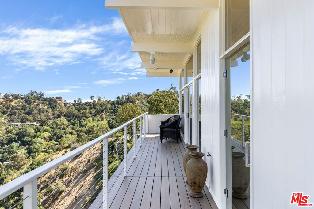 Image 19 of property listing at 8656 Skyline Drive, Los Angeles, CA 90046