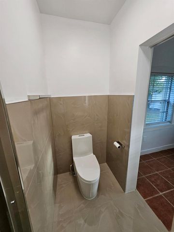 701 SW 8th Avenue, Delray Beach, FL 33444