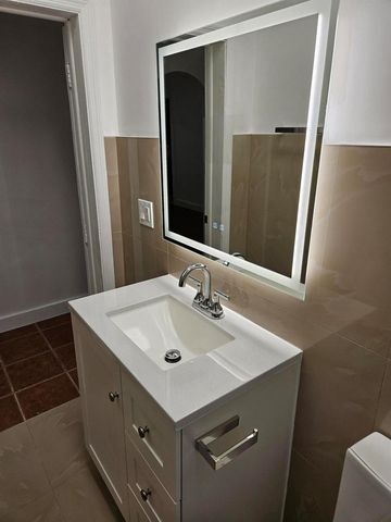 701 SW 8th Avenue, Delray Beach, FL 33444