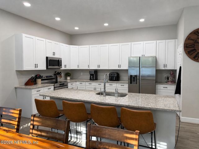 7160 PALM RESERVE Lane, Jacksonville, FL 32222