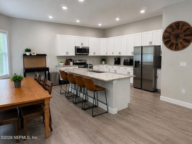 7160 PALM RESERVE Lane, Jacksonville, FL 32222