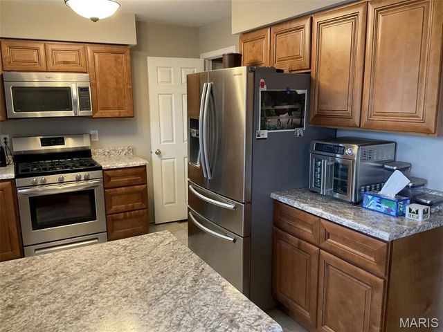 3530 Swaying Oaks Lane, O'fallon, MO 63385