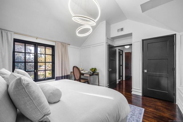340 B Ave, Coronado, CA 92118