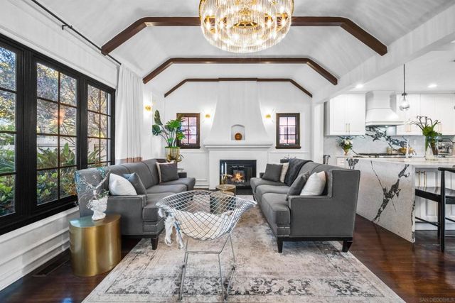 340 B Ave, Coronado, CA 92118