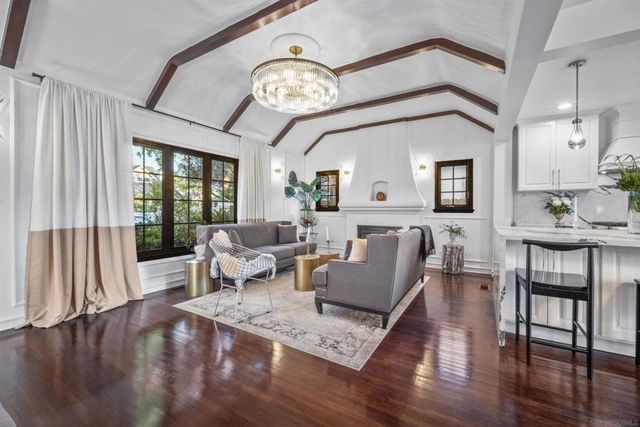 340 B Ave, Coronado, CA 92118