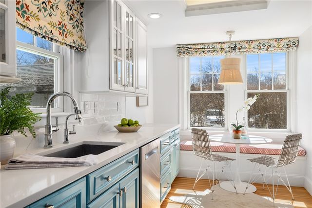 115 Washington Street, Newport, RI 02840