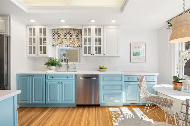 115 Washington Street, Newport, RI 02840