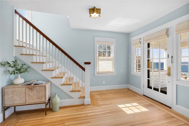 115 Washington Street, Newport, RI 02840