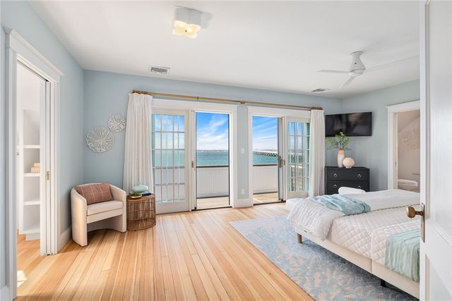 115 Washington Street, Newport, RI 02840