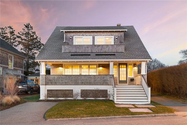 115 Washington Street, Newport, RI 02840