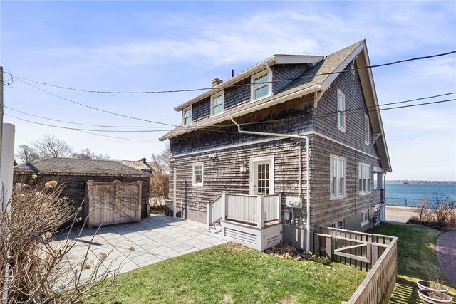 115 Washington Street, Newport, RI 02840