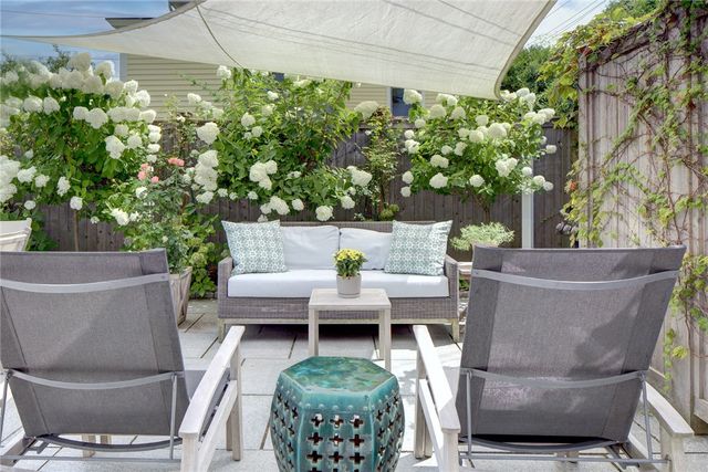 115 Washington Street, Newport, RI 02840