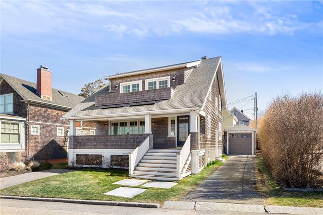 115 Washington Street, Newport, RI 02840