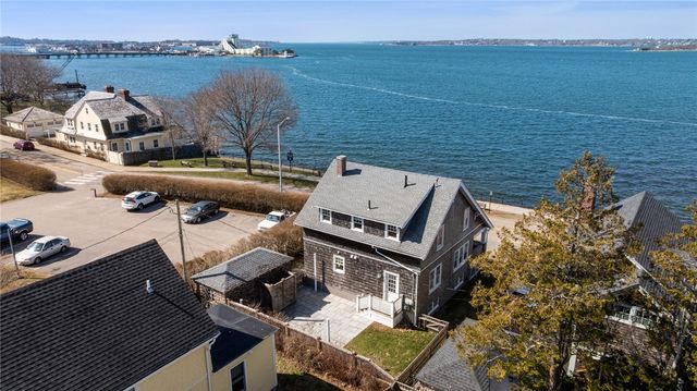 115 Washington Street, Newport, RI 02840