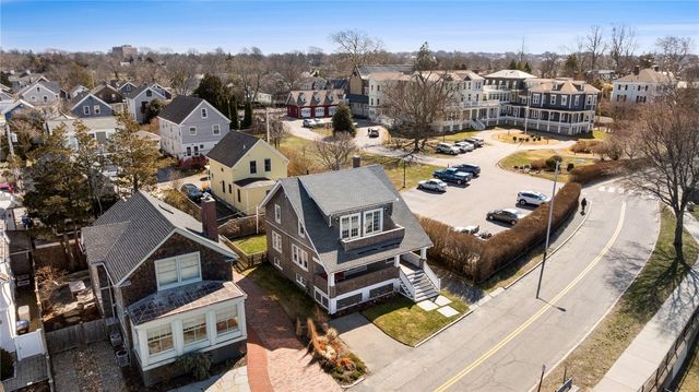 115 Washington Street, Newport, RI 02840