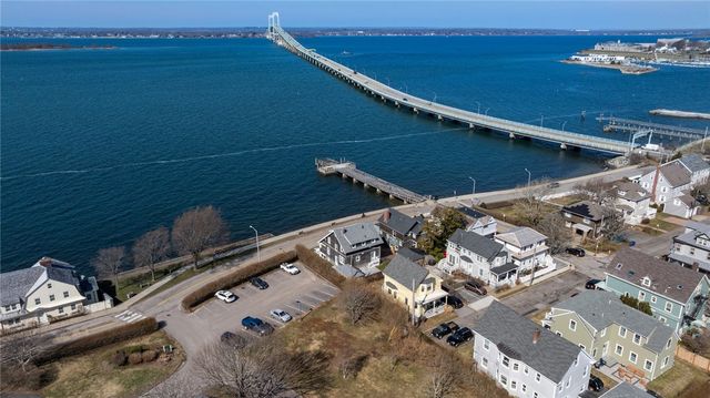 115 Washington Street, Newport, RI 02840