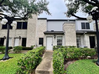 7254 Regency Square Court 7254, Houston, TX 77036