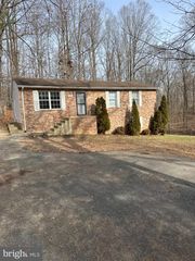 39494 JARRELL DR, Mechanicsville, MD 20659