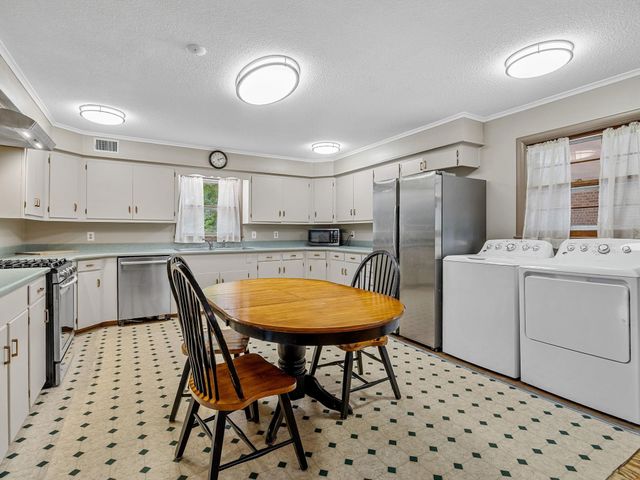 349 Weblin St, Spartanburg, SC 29306