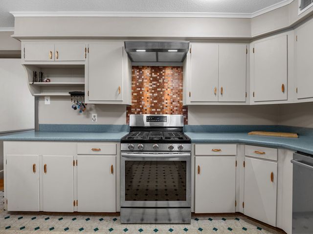 349 Weblin St, Spartanburg, SC 29306