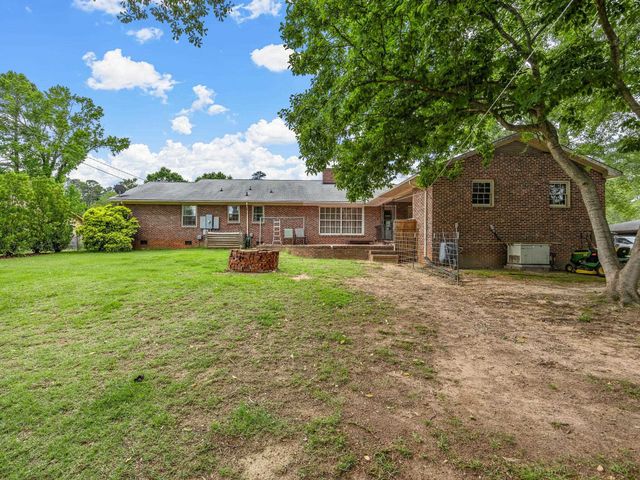 349 Weblin St, Spartanburg, SC 29306