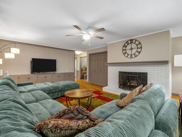 349 Weblin St, Spartanburg, SC 29306