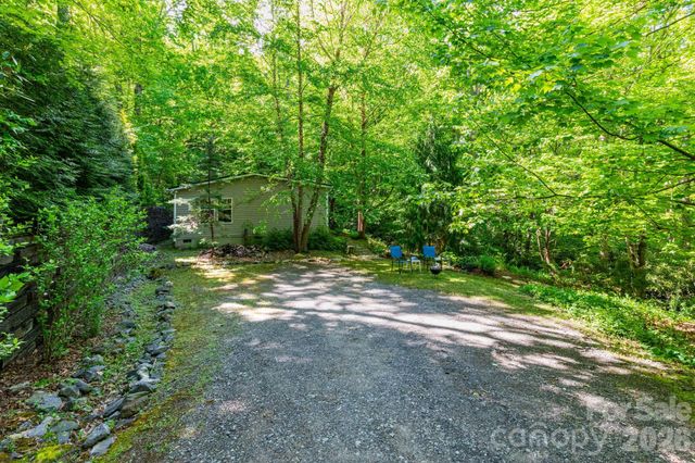 159 Marcellina Drive, Fairview, NC 28730