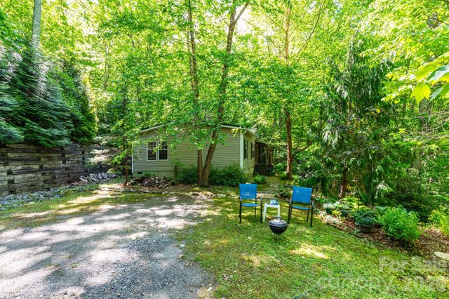 159 Marcellina Drive, Fairview, NC 28730