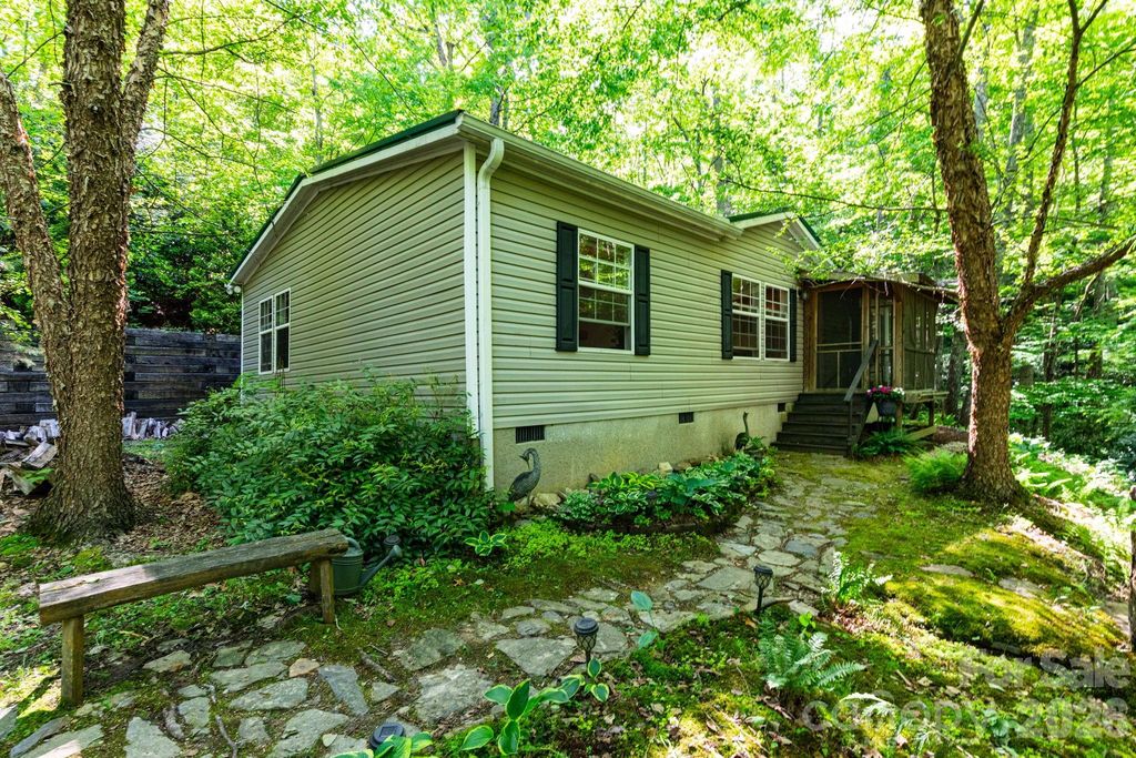 159 Marcellina Drive, Fairview, NC 28730