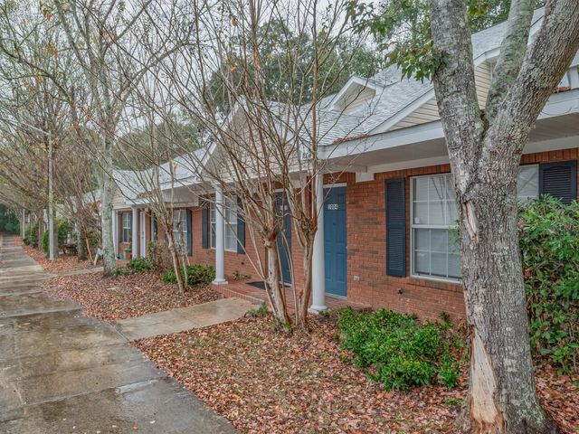 2738 W Tharpe St Apt 1004, Tallahassee, FL 32303