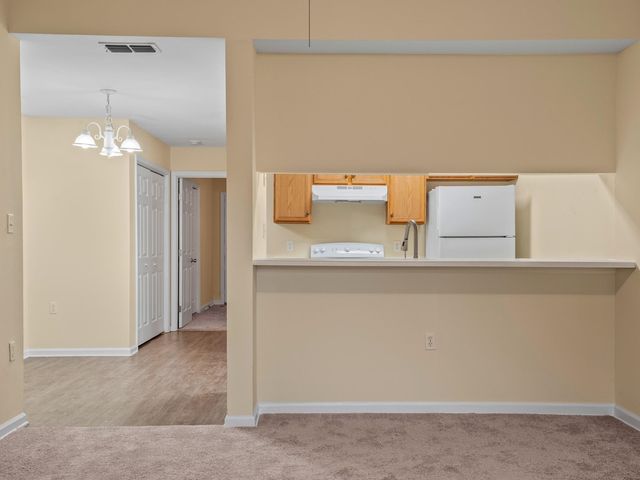 2738 W Tharpe St Apt 1004, Tallahassee, FL 32303