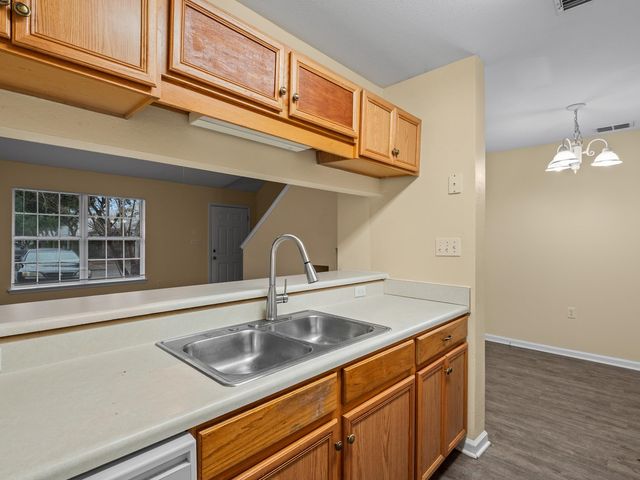 2738 W Tharpe St Apt 1004, Tallahassee, FL 32303